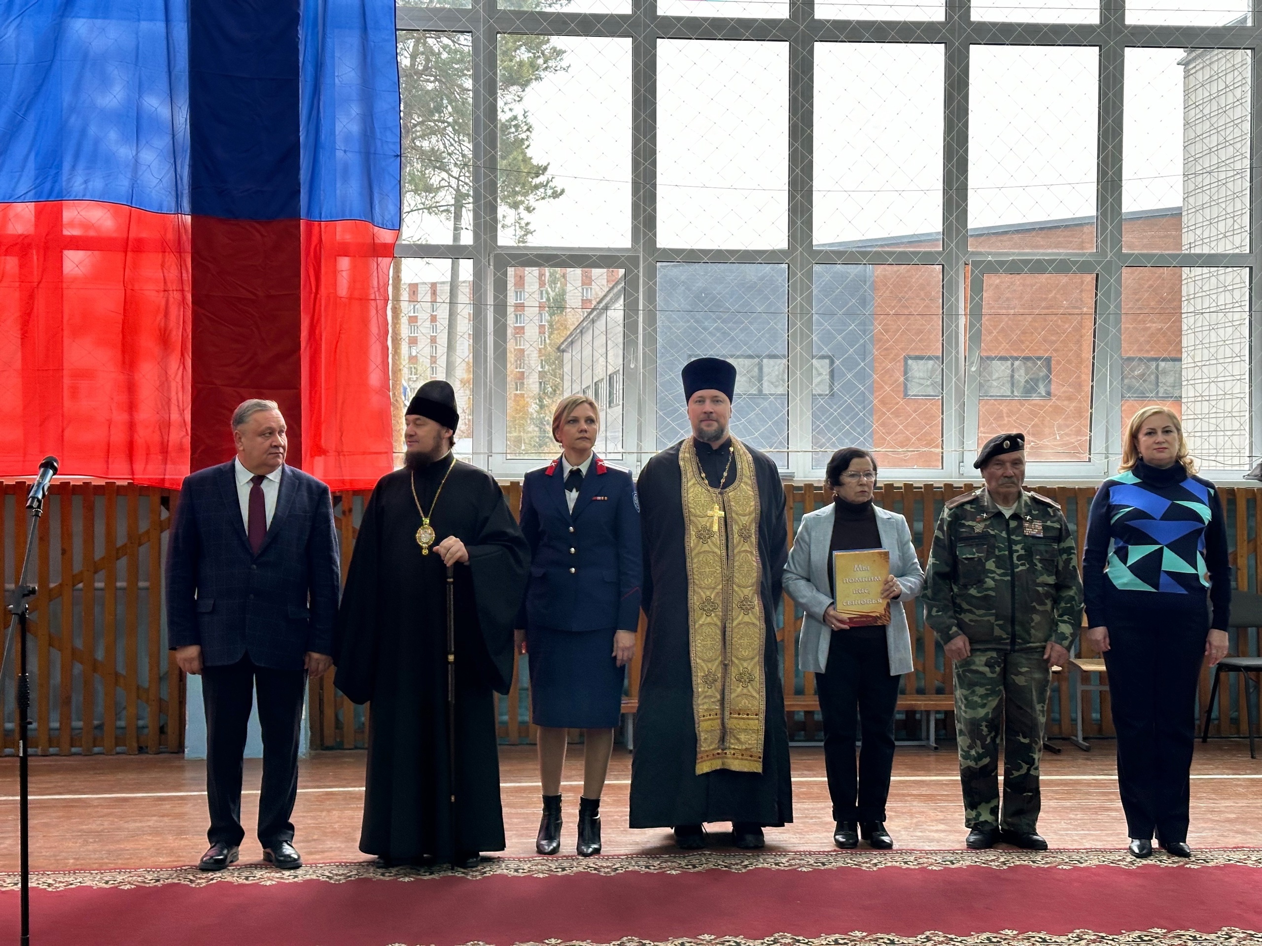 Торжественное обещание вступления в кадеты — это не просто формальность; это обряд, который соединяет прошлое, настоящее и будущее..