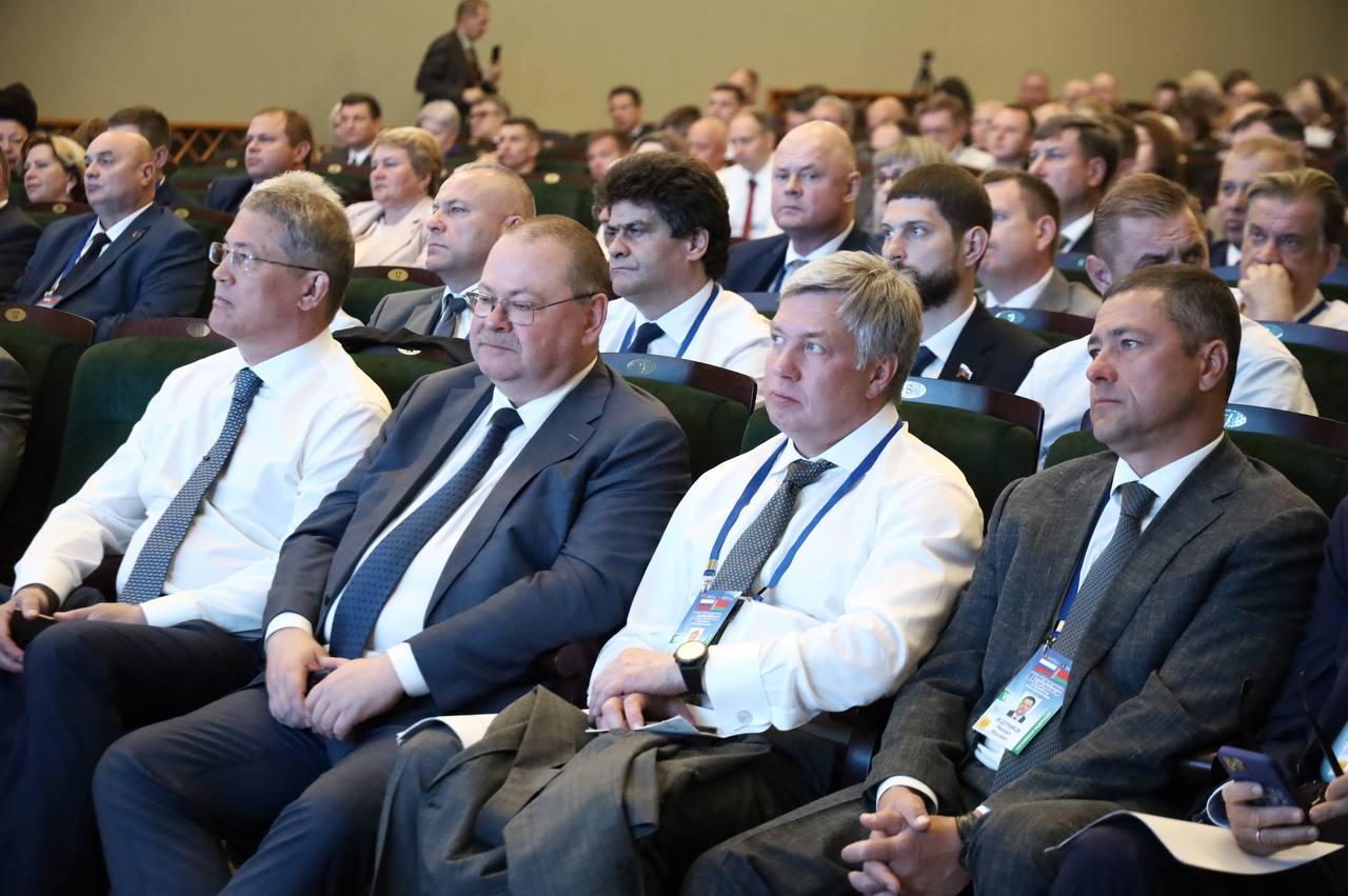Губернатор Алексей Русских выводит сотрудничество Ульяновской области и Беларуси на новый уровень.