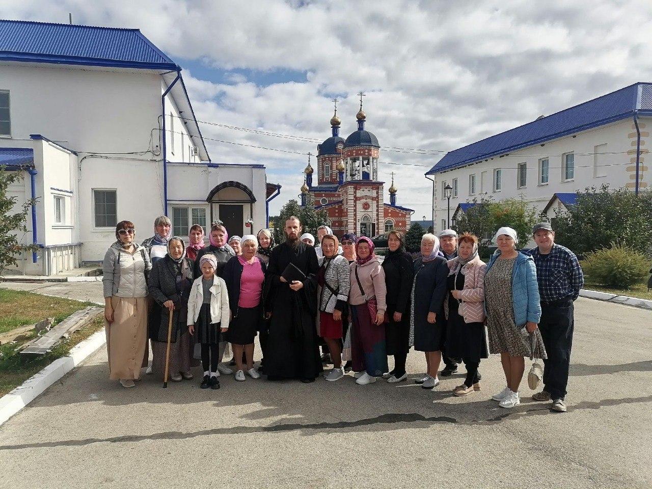 Фонд Защитники Отечества поддерживает семьи участников СВО.