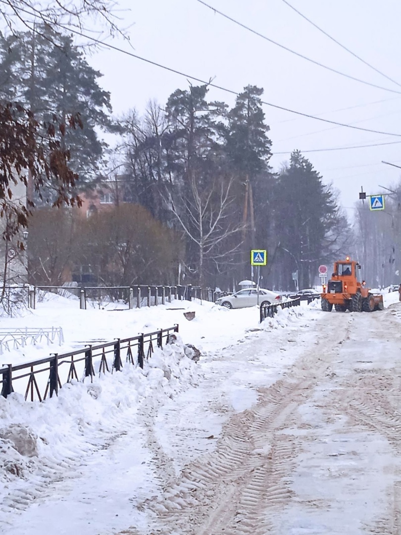 Муниципальный ЦУР: на улице Славского очищена проезжая часть от снега, снег вывезен.