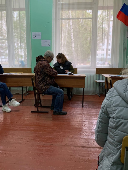 Идёт второй день выборов депутатов в Законодательное Собрание Ульяновской области и Городскую Думу Димитровграда. Идёт второй день выборов депутатов в Законодательное Собрание Ульяновской области и Городскую Думу Димитровграда.