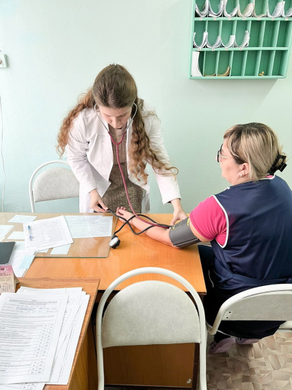 Диспансеризацию можно пройти практически на рабочем месте. Диспансеризацию можно пройти практически на рабочем месте.