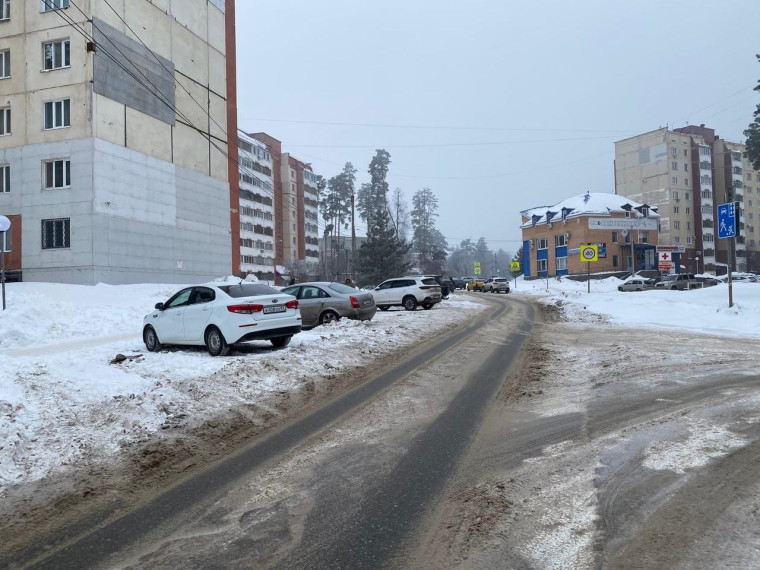 Уважаемые автовладельцы! Просим не парковать 3 февраля машины на улице Славского.