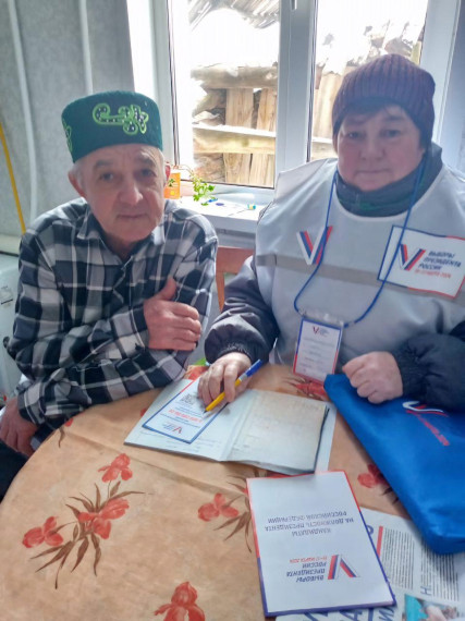 С 17 февраля начался поквартирный обход жителей. С 17 февраля начался поквартирный обход жителей.