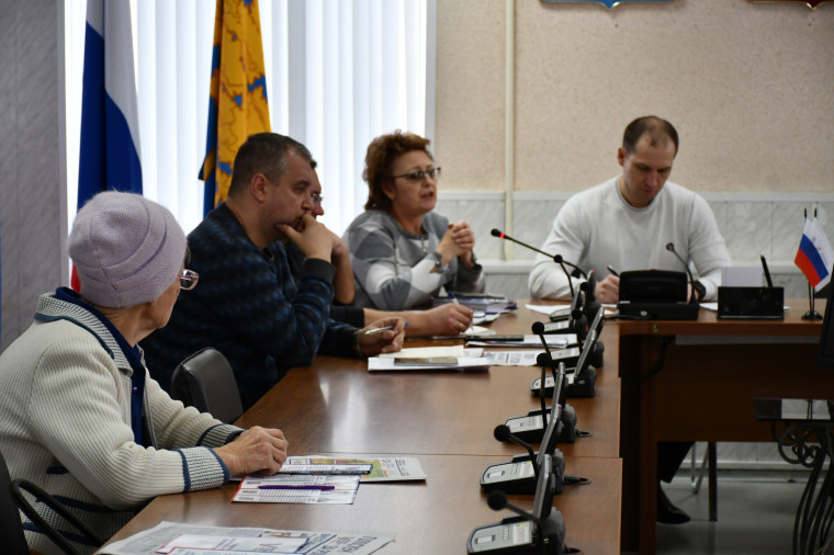 В администрации города прошла встреча с председателями уличных комитетов.