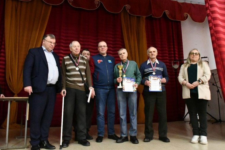 Прошёл городской турнир по русским шашкам.