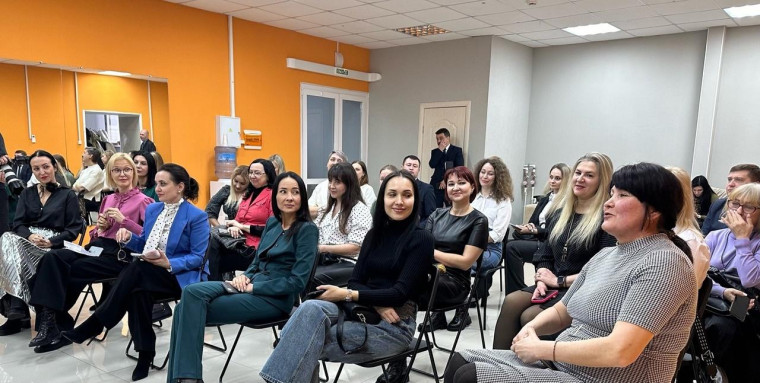 В понедельник 4 марта в Димитровграде рабочий день провёл губернатор Алексей Русских. В понедельник 4 марта в Димитровграде рабочий день провёл губернатор Алексей Русских.