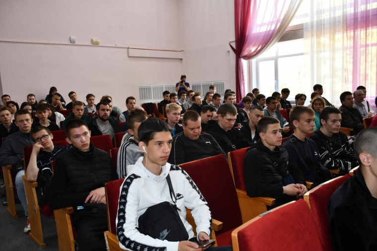 В техникуме ДИТИ НИЯУ МИФИ прошёл городской День призывника.