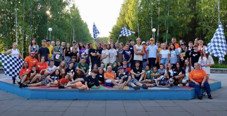 Международные умные каникулы со «Школой Росатома». Международные умные каникулы со «Школой Росатома».