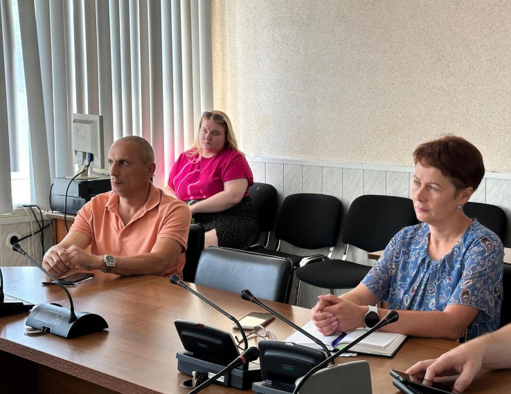 На заседании штаба по ЖКК обсудили актуальные вопросы городского хозяйства. На заседании штаба по ЖКК обсудили актуальные вопросы городского хозяйства.
