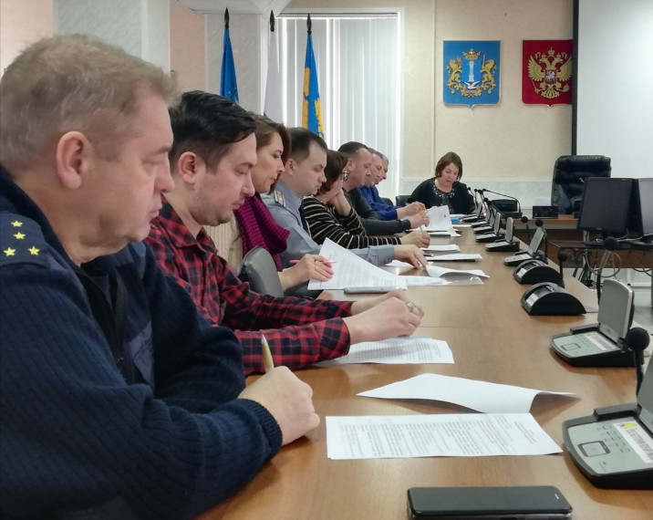 На заседании антинаркотической комиссии проанализирована ситуация с незаконным оборотом наркотических средств. На заседании антинаркотической комиссии проанализирована ситуация с незаконным оборотом наркотических средств.