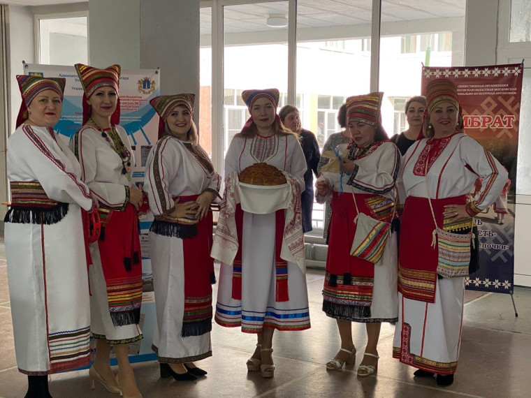Межрегиональная конференция «Авксентий Филиппович Юртов – первый просветитель мордовского народа» прошла в средней школе № 2. Межрегиональная конференция «Авксентий Филиппович Юртов – первый просветитель мордовского народа» прошла в средней школе № 2.