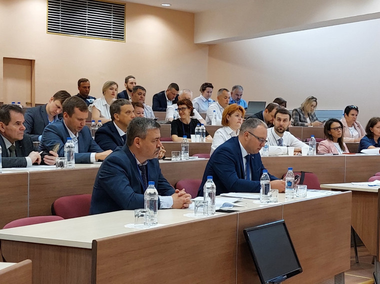 В Димитровграде 25 и 26 мая проходит стратегическая сессия ГК "Росатом". В Димитровграде 25 и 26 мая проходит стратегическая сессия ГК "Росатом".