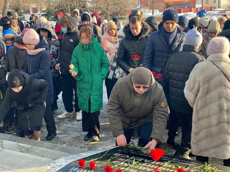 В Димитровграде отметили 79-ю годовщину полного освобождения Ленинграда от фашистской блокады.