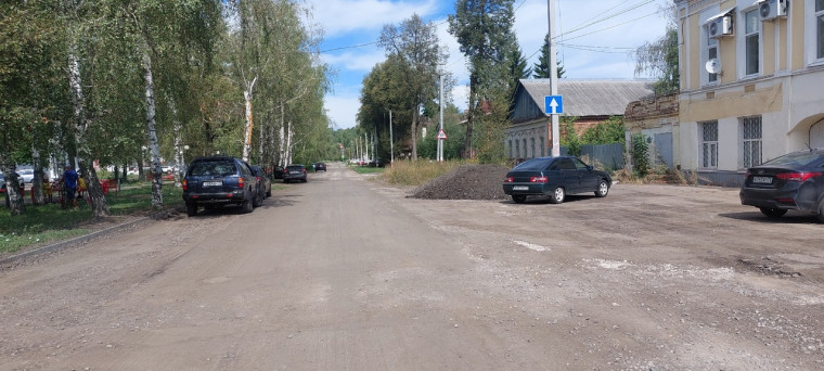 На улицах Самарской и III Интернационала начались ремонтные работы, проведено фрезерование дорог..