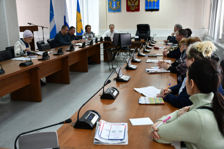 В администрации города прошла встреча с председателями уличных комитетов.