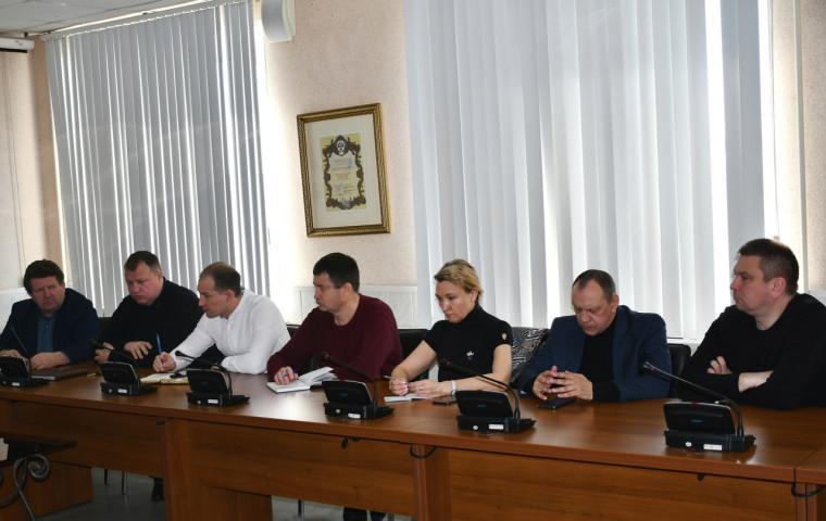 Глава города утром в субботу провёл заседание городской антитеррористической комиссии.