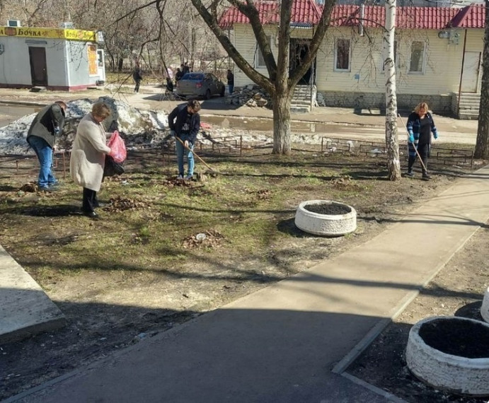 В Димитровграде идёт месячник благоустройства и санитарной очистки городских территорий.