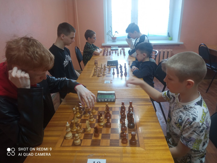 Новости спорта с 15 по 21 апреля: шахматы, шашки, плавание.